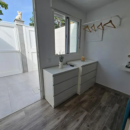 Apartmán El Caramelito 2 Estudio Con Cama Abatible *