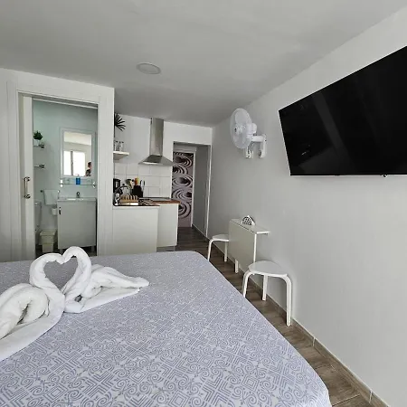 Apartmán El Caramelito 2 Estudio Con Cama Abatible *