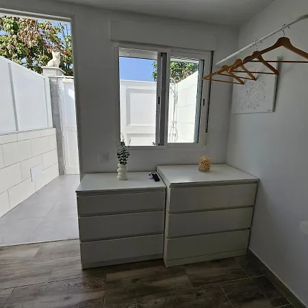 Apartmán El Caramelito 2 Estudio Con Cama Abatible San Bartolomé