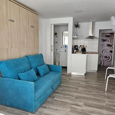 El Caramelito 2 Estudio Con Cama Abatible Apartmán *